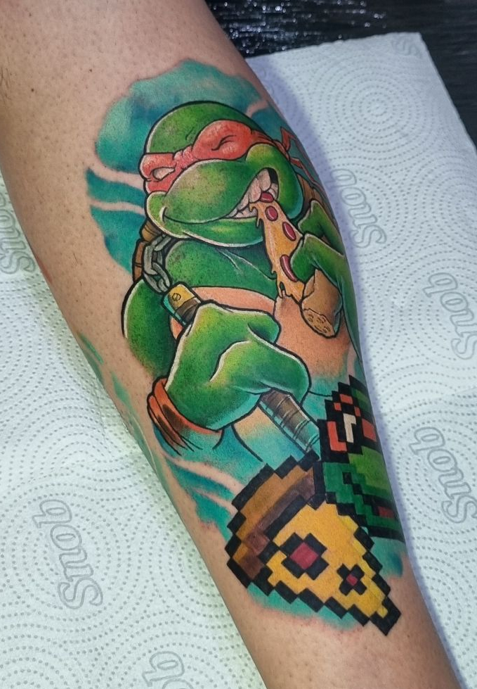 Michelangelo Tattoo feita por Churus Savioli