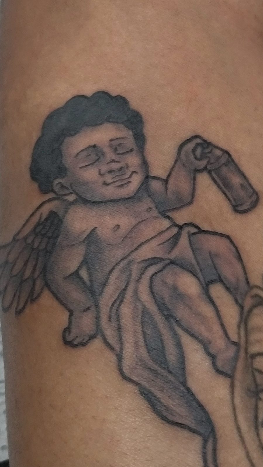 Churus Savioli, Anjo tattoo, New School anjo, Newschool Tattoo