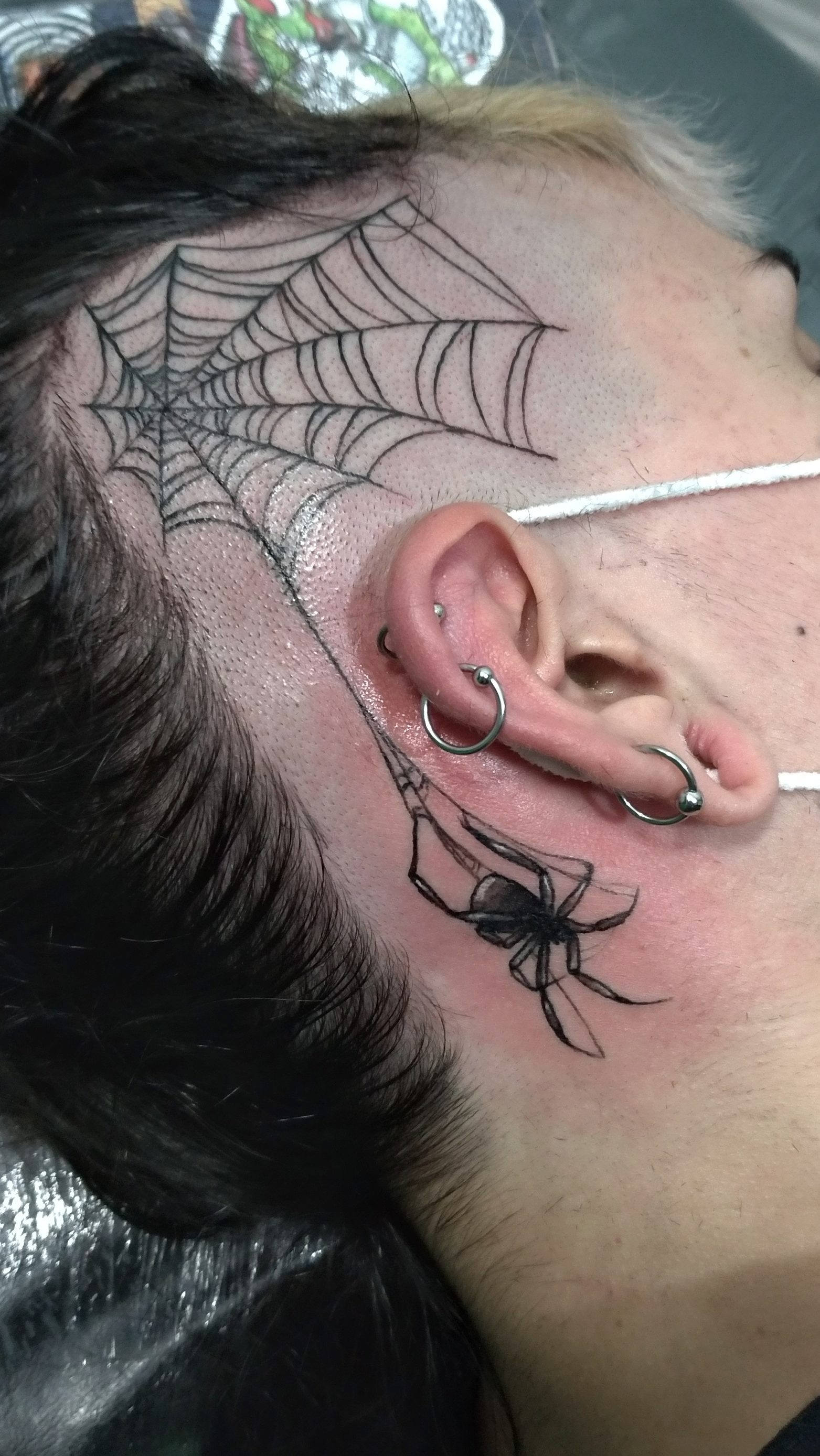 Churus Savioli, aranha, aranha tattoo, preto e branco tattoo