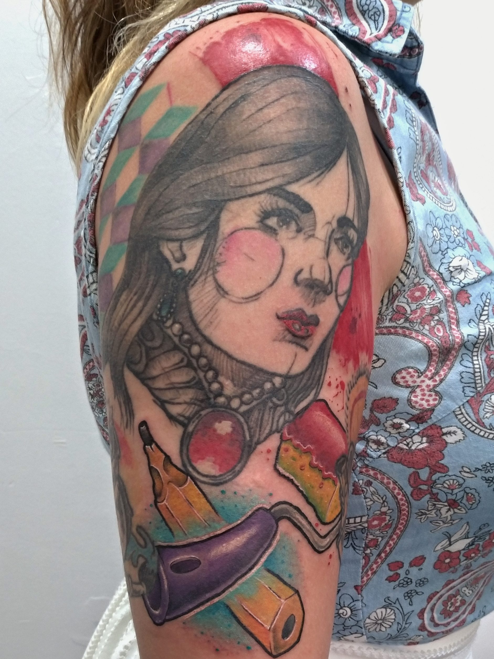 Churus Savioli, Newschool, newschool tattoo, rolo de tinta tattoo, lápis tattoo